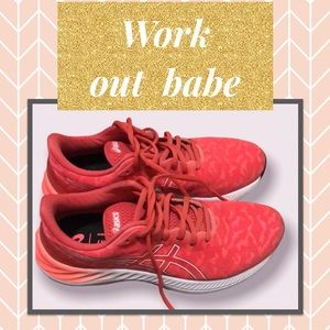 ASICS Gel Amplifoam running shoes size 9.5 GUC